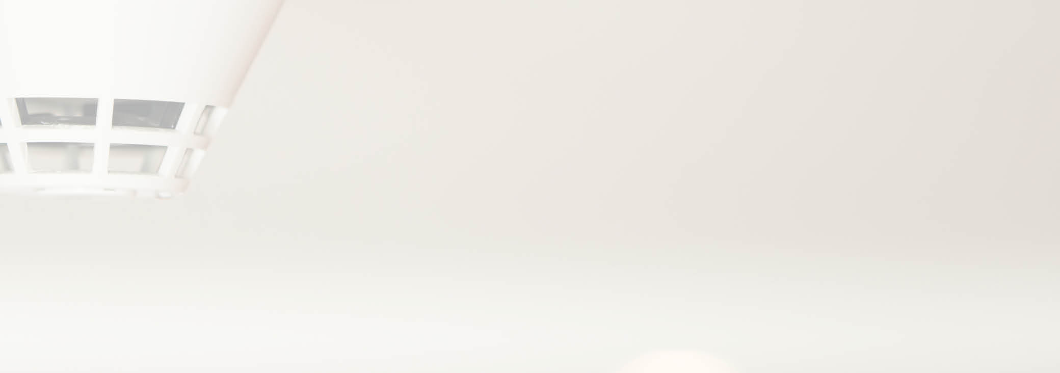 smoke detector on ceiling